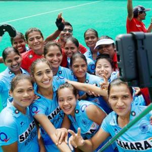 Chak De! Indian women's hockey team qualifies for Rio Olympics