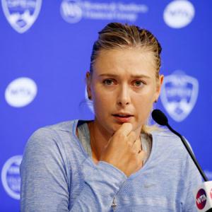 'Sharapova should not get French Open wildcard'