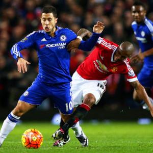 EPL PHOTOS: United in entertaining draw with Chelsea; Arsenal top