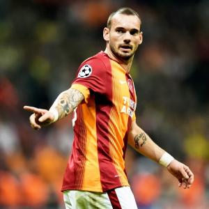 Juventus coach confirms Sneijder interest