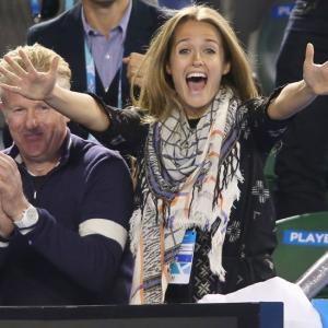 After fiance's F-word fusillade, Murray out in 'Open' to defend her!
