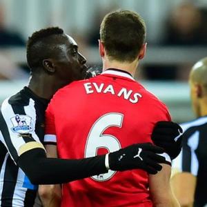 Cisse faces long ban after accepting FA spit charge