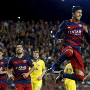 PHOTOS: Barcelona thrash BATE; Gent stun Valencia