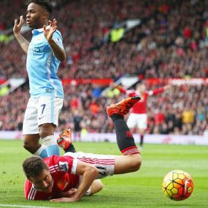 EPL PHOTOS: Manchester City return to top after dull derby draw