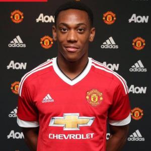 10 facts you must know about Manchester United's new signing