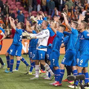 Euro qualifiers PHOTOS: Iceland beat horrendous Dutch
