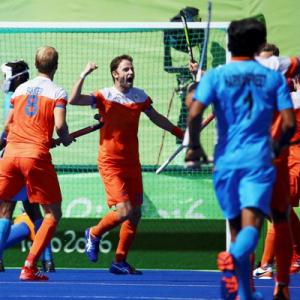 India misfire from penalty-corners, lose to Netherlands