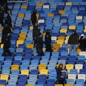 Fans stabbed in Kiev before Champions League tie