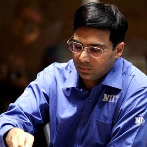 Zurich Challenge: Anand in lead after beating Giri