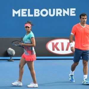 Sania loses in 'mixed'; hopes of grand double dashed