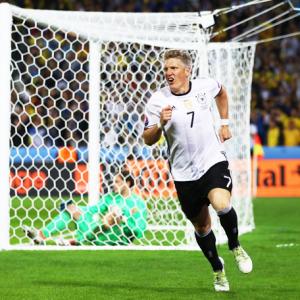 Germany's Schweinsteiger retires from international football