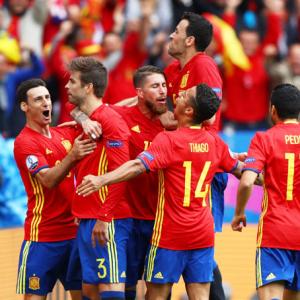 Euro: Spain optimistic after brushing past plucky Czechs