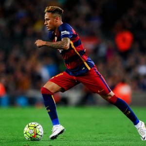 Football Briefs: Neymar on brink of record move to PSG?