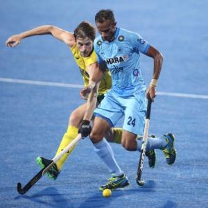 Hockey: India win hearts after losing to Australia on penalties