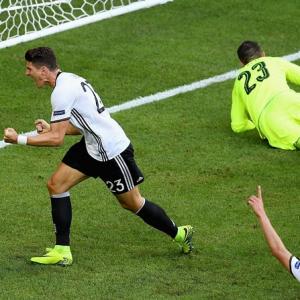 Euro 2016: Germany delivers complete performance in Slovakia rout