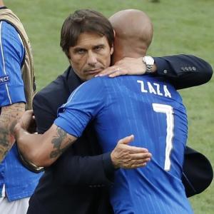 Euro 2016: Italy coach Conte still hammering away at his players