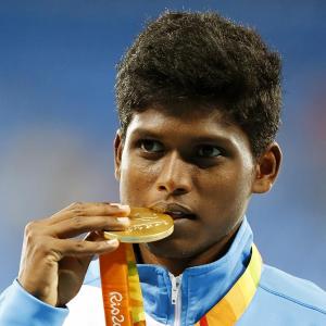 PM Modi leads country in lauding Paralympic medallists