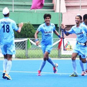 India beat Bangladesh to clinch Asia Cup title