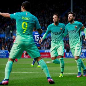 La Liga: Messi, Suarez, Neymar score as Barca rout Alaves