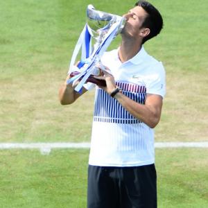 Djokovic wins Eastbourne, brings Ancic into coaching team