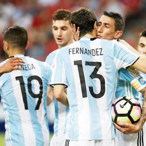 Experimental Argentina hit Singapore for six in friendly