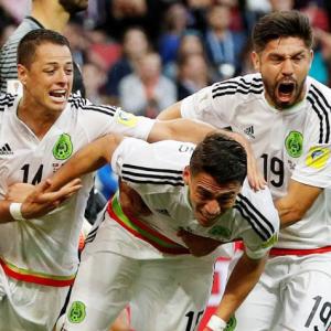 Confederations Cup: Mexico eke out last-gasp draw with Portugal