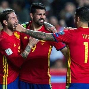Football PHOTOS: Spain, Italy register easy wins