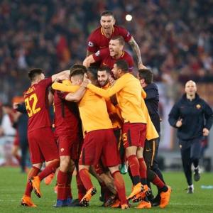 Roma dump Barca out of Champions League with stunning win