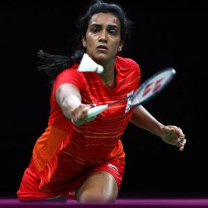 What went wrong for Sindhu against Saina in CWG final