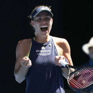 Kerber back in quarter-finals club after tough year