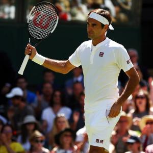 Federer faces ID crisis in switch from Nike to Uniqlo