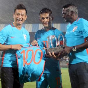 Bhutia, Vijayan question India's football culture