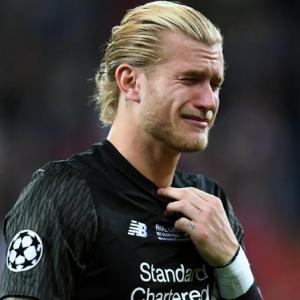 What went wrong for Liverpool goalkeeper Karius in CL final