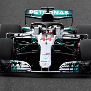 Hamilton storms to 80th pole in Japan, Vettel ninth