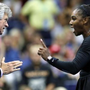 Serena's US Open treatment divides tennis world
