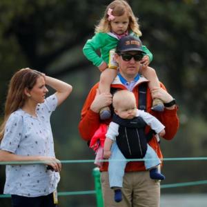 PIX: Women, kids take over Augusta National