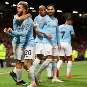 Manchester City, Liverpool dominate PFA team of the year