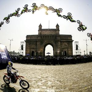 WATCH: Red Bull athletes mesmerise Mumbai with death-defying stunts