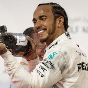 F1: Hamilton wins Bahrain GP