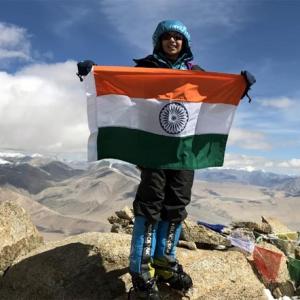Mumbai student Kaamya scales 6,262m peak in Ladakh
