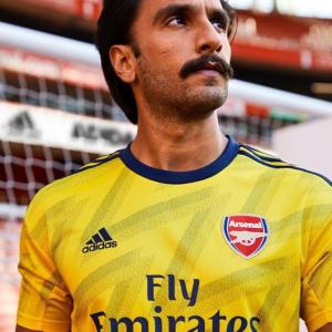 'Apna Time Aayega,' Ranveer tells Arsenal fans