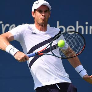 Western and Southern Open: Murray advances; Cilic out