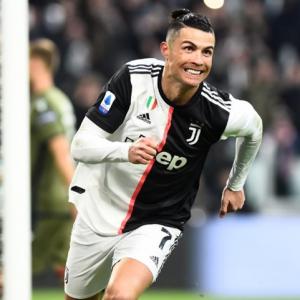 Ronaldo scores his first Serie A hat-trick; Ibra fails