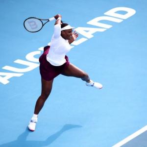Tennis: Serena breezes into second round in Auckland