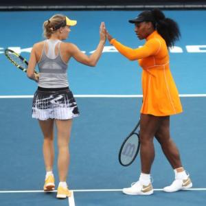 Tennis: Williams-Wozniacki advance in Auckland