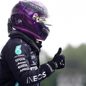 Hamilton takes his record 90th career pole in Hungary