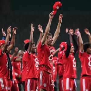 Supporters groups protest fake crowd noise in soccer