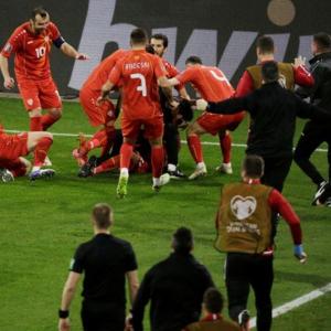 WC qualifiers: Germany stunned; England beat Poland