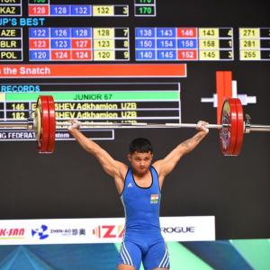 Jeremy Lalrinnunga bags Commonwealth lifting gold