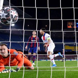 UCL PICS: Dominant PSG outclass Barca; Liverpool win